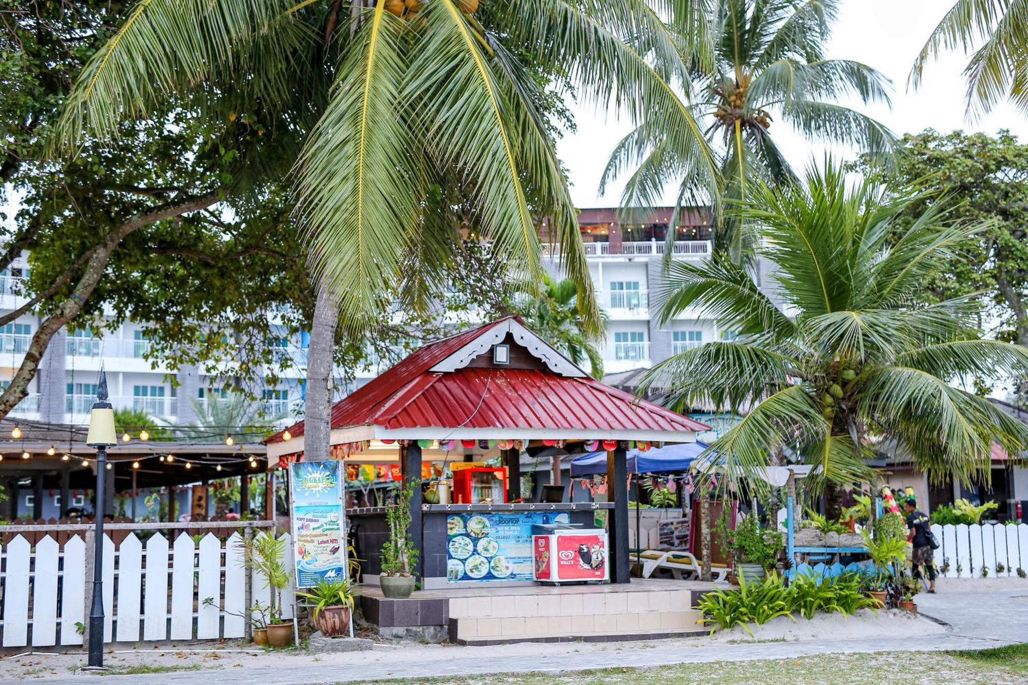 Langkapuri Resort Langkawi Pantai Cenang Kültér fotó
